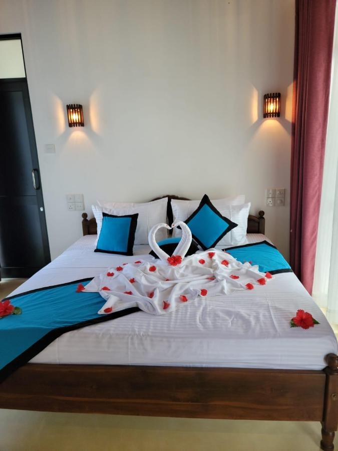 Shima Guni Beach Club Hotel Матара Екстериор снимка